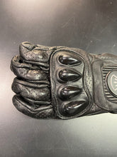 Load image into Gallery viewer, BARGAIN BIN - HEROIC ST-R FTR Shorty Gloves- Relaxed Fit - Kangaroo without Stingray