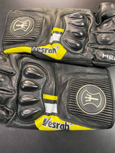 Load image into Gallery viewer, BARGAIN BIN - HEROIC ST-R Custom Shorties - Size 15