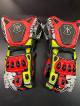 Load image into Gallery viewer, BARGAIN BIN - Women's HEROIC SP-R Pro Customs - Size 6