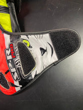 Load image into Gallery viewer, BARGAIN BIN - Women's HEROIC SP-R Pro Customs - Size 6