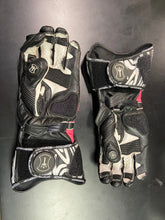 Load image into Gallery viewer, BARGAIN BIN - Women's HEROIC SP-R Pro Custom - Size 7