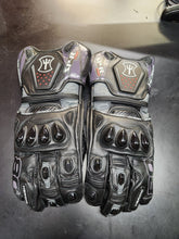 Load image into Gallery viewer, BARGAIN BIN -  Men's HEROIC SP-R Pro Customs - Size 15