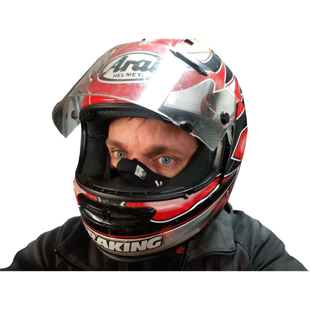 No more fogged up wind screens! – HEROIC Racing Apparel